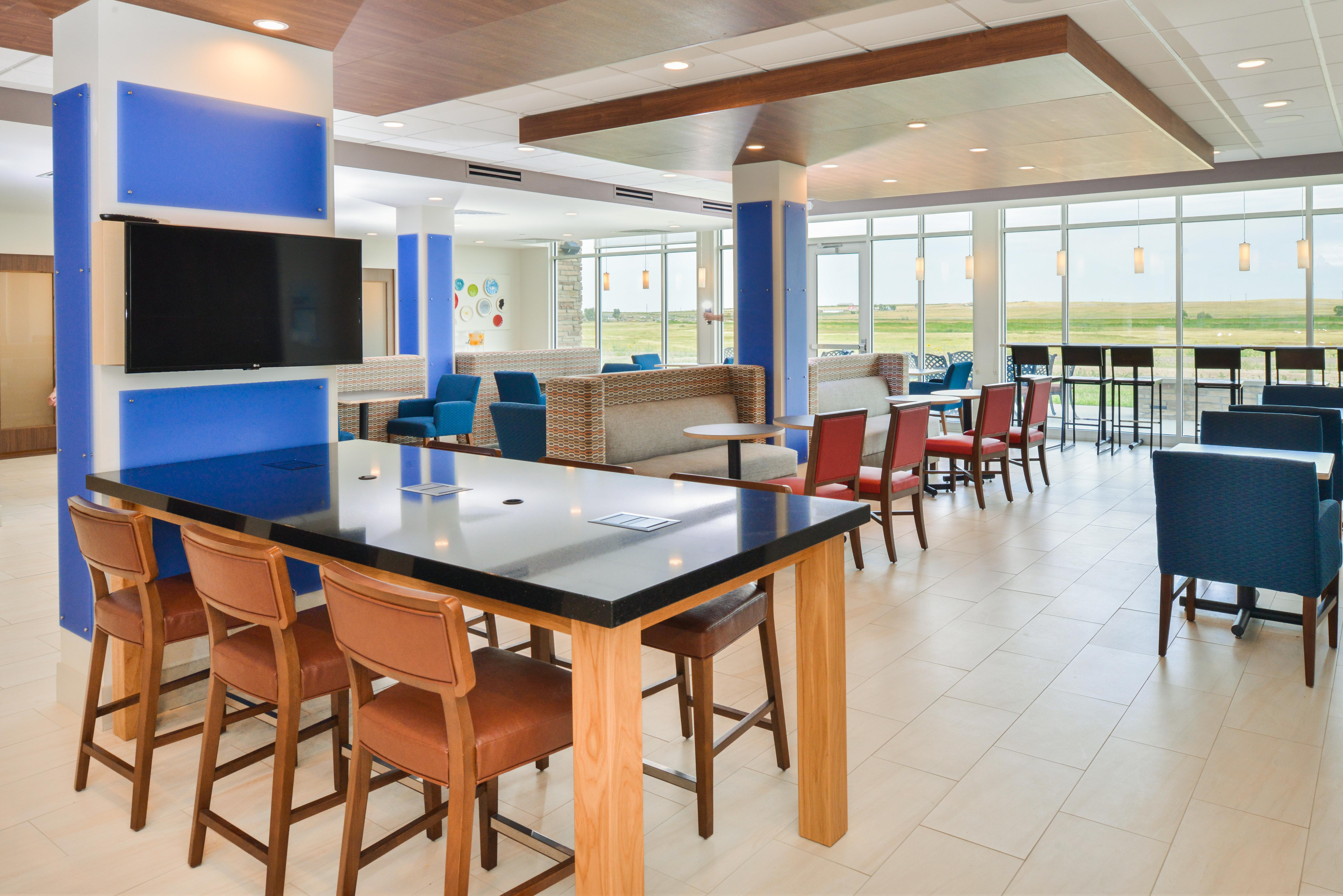 Holiday Inn Express & Suites - Chadron By Ihg Eksteriør bilde