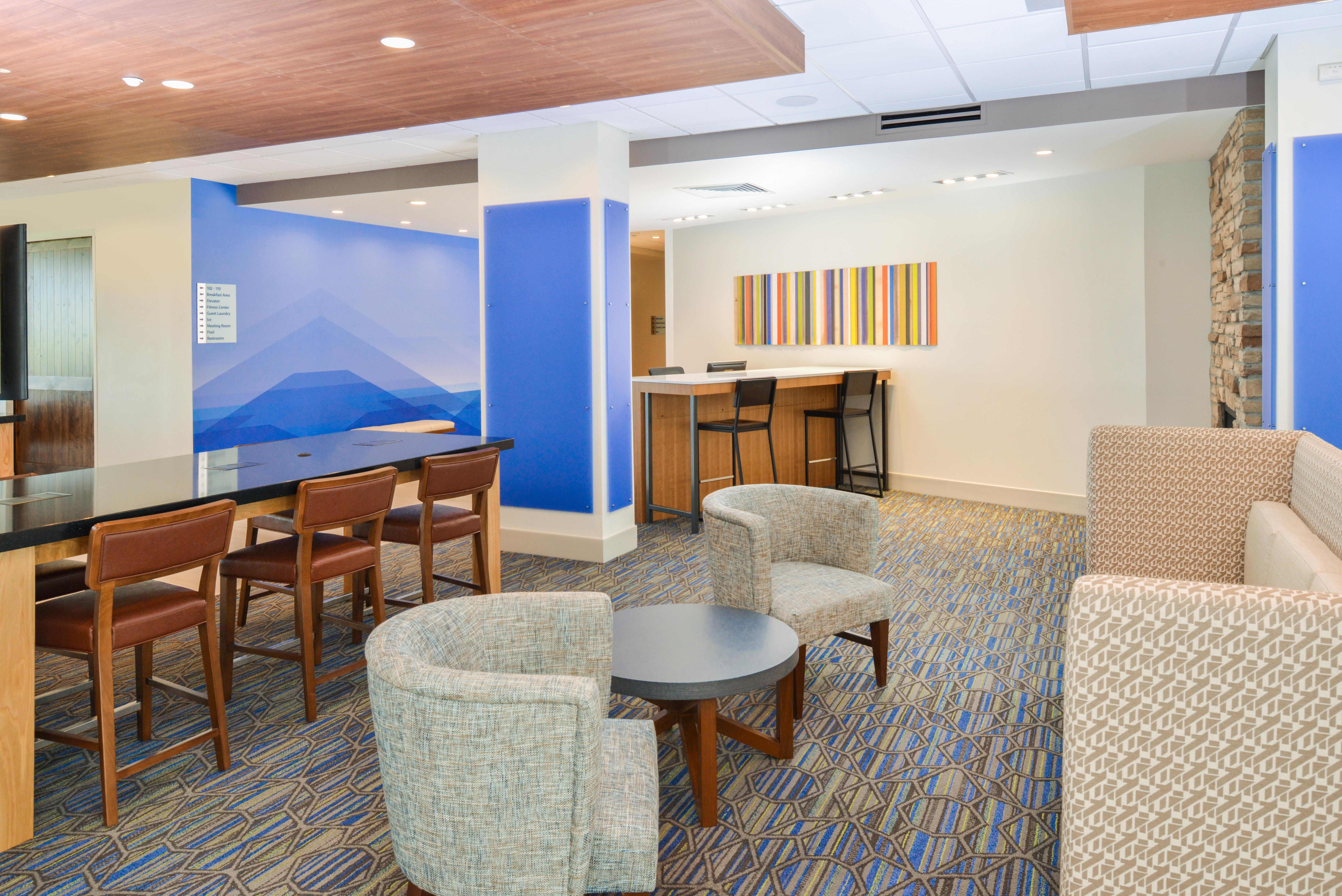 Holiday Inn Express & Suites - Chadron By Ihg Eksteriør bilde