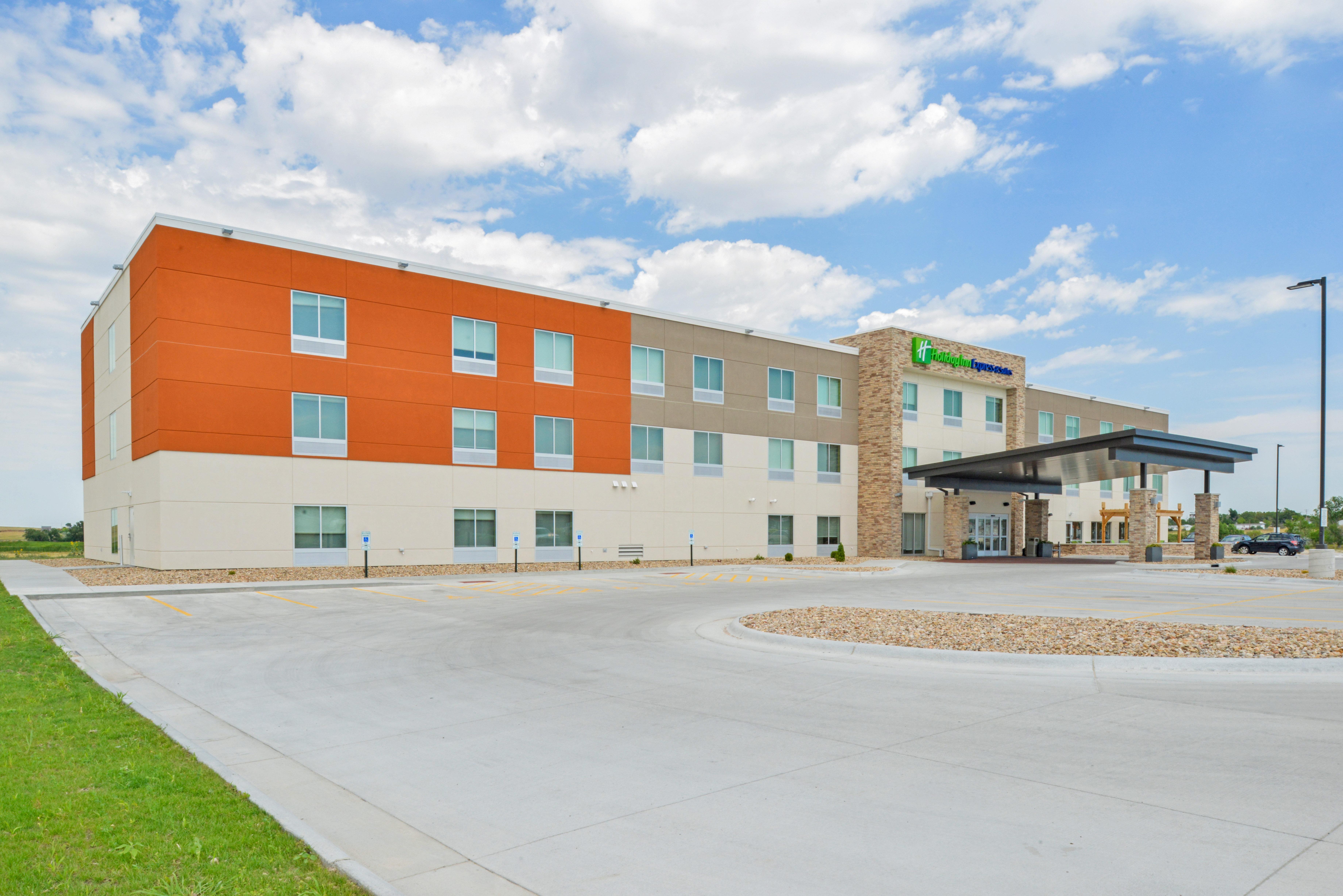 Holiday Inn Express & Suites - Chadron By Ihg Eksteriør bilde
