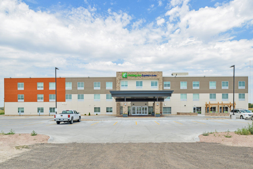 Holiday Inn Express & Suites - Chadron By Ihg Eksteriør bilde